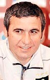 Hagi: Sayg� kazan�yoruz