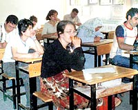 �lk K�rt�e s�nav�nda 'pekiyi' i�in terlediler