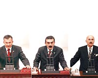Baykal istedi, 3 muhalif milletvekili partiden atld