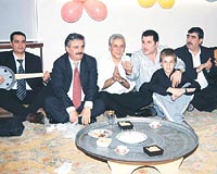 S�ra geceli ya�g�n�