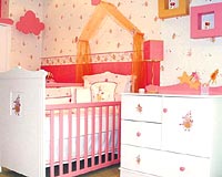 �ocuk odalar�n� renk b�r�d�