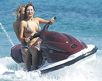 Ece a�k�n� suya g�md�!