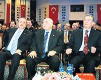 Kurula CHP lideri Deniz Baykal, Bakan Ali Cokun, DYP lideri Mehmet Aar, ANAP lideri Erkan Mumcu da katld.