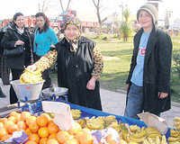 Yoksul kad�nlar i� sahibi oluyor