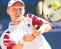 RUS RAKET OK FORMDA... Davydenko, Roland Garros ncesi, Avusturyadaki turnuvada formuyla gz doldurdu.