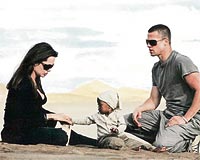 Angelina Jolie ve Brad Pitt'in kzlar dnyaya geldi