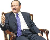 Milli E�itim Bakan� H�seyin �elik