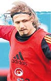 G.Saray�da en �ok tart���lan isimlerden Ayhan ve Volkan�dan biri yar�n Boleslav ma��nda oynayacak.