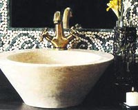 Do�al ta�larla kapl� lavabolar