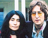 Yoko Ono ve John Lennon ifti, 20 Mart 1969da evlendi.
