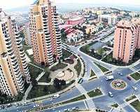 Bah�e�ehir'de evi yapan yolu da yapacak