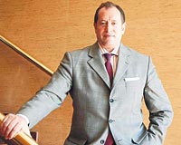 'Yabanc� fonlar gelmeden faiz d����� olmaz'