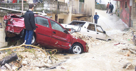 Hatay' su bast